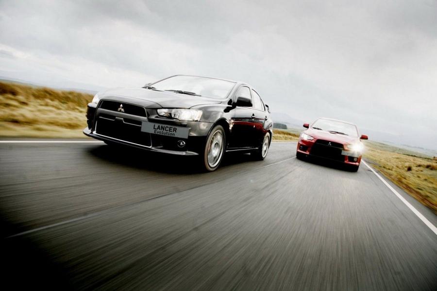  Mitsubishi Lancer Evolution X 2007 года  (фото 113 из 149)